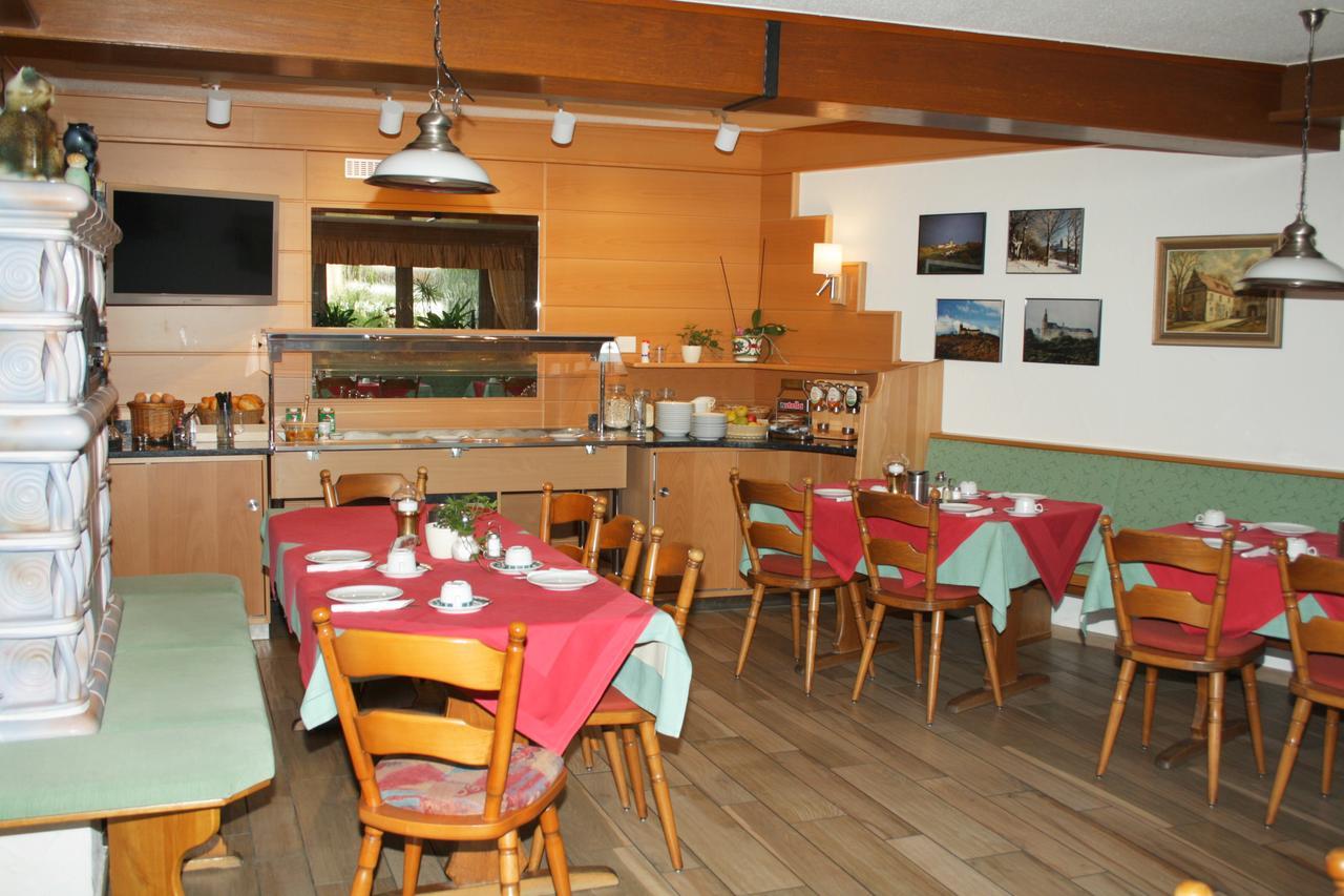 Hotel Spitzenpfeil Michelau in Oberfranken Екстер'єр фото
