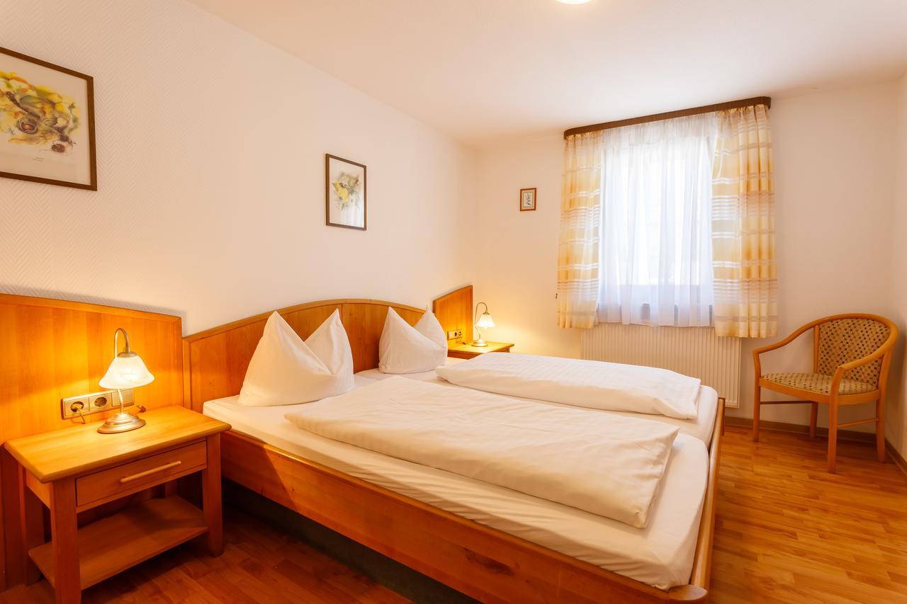 Hotel Spitzenpfeil Michelau in Oberfranken Екстер'єр фото
