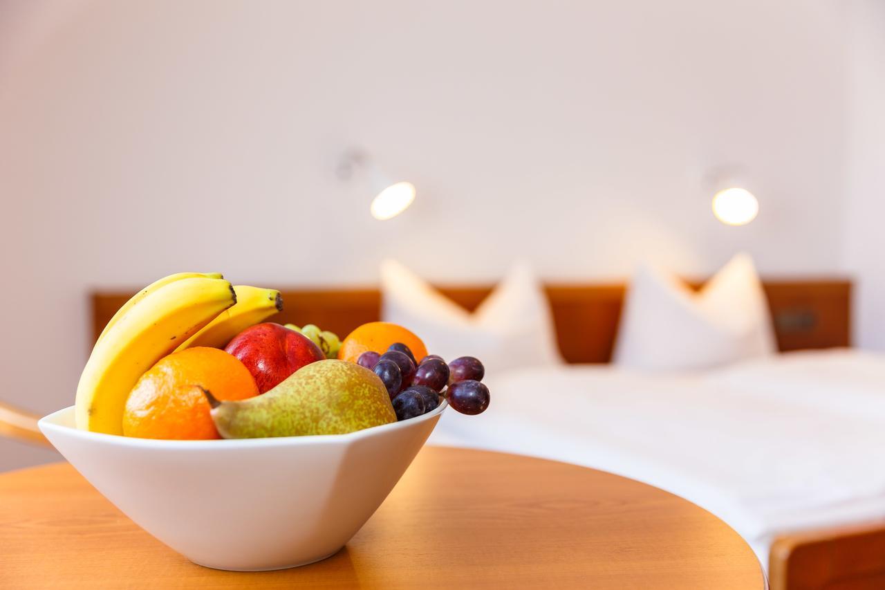 Hotel Spitzenpfeil Michelau in Oberfranken Екстер'єр фото