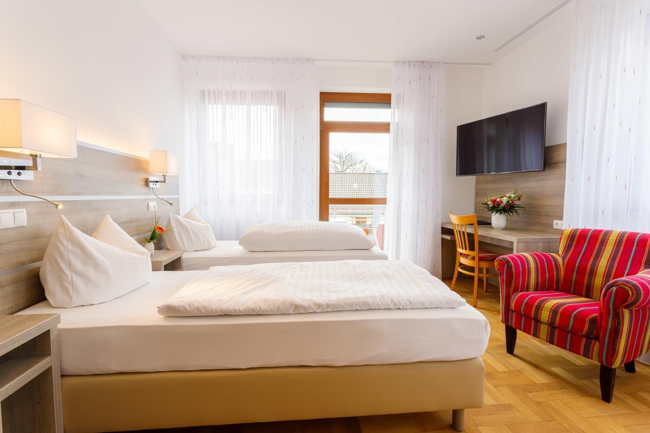 Hotel Spitzenpfeil Michelau in Oberfranken Екстер'єр фото